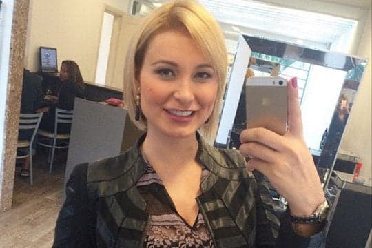 Andressa Urach confessa não ter mais medo da morte e estreia como repórter do "Fala Que Eu Te Escuto" da Universal na Record