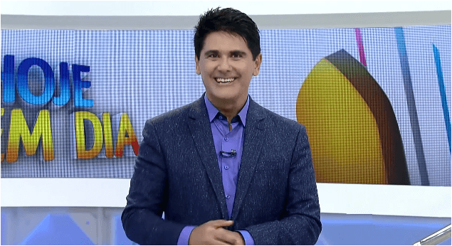 Cesar Filho se pronuncia sobre saída do "Hoje em Dia" e substituição de Britto Jr.