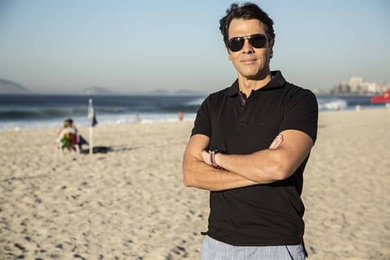 Claudio Lins é contratado pela Globo e estará em novela; saiba mais