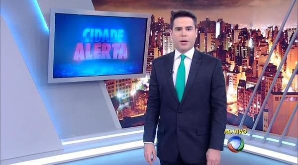 Pan faz "Cidade Alerta" perder para novelas mexicanas do SBT; confira os consolidados desta quinta-feira (16/07/15)