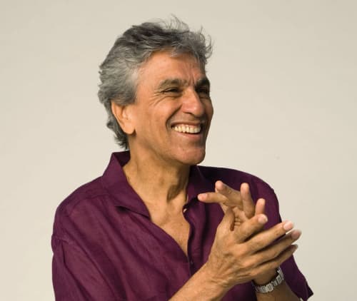 Elenco do 'Zorra' faz paródia da foto de Caetano Veloso de cueca; veja