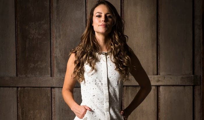 Paolla Oliveira fala sobre a chegada da nova fase de "Alem do Tempo": "Tudo envolve um risco"
