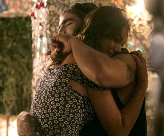 "I Love Paraisópolis": Grego e Mari trocam carinho e conversam no mirante; confira o resumo do capítulo desta quinta-feira (7)