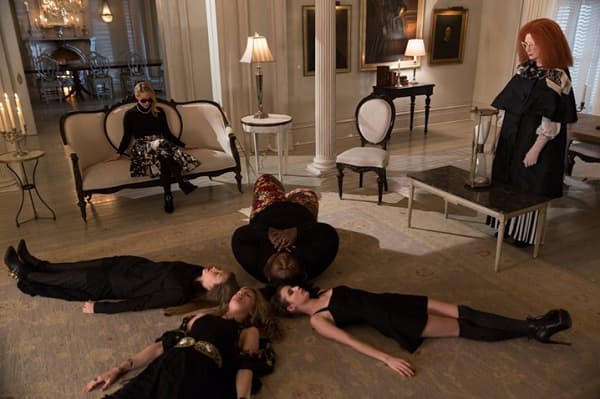 Band anuncia exibição de temporada inédita de "American Horror Story"