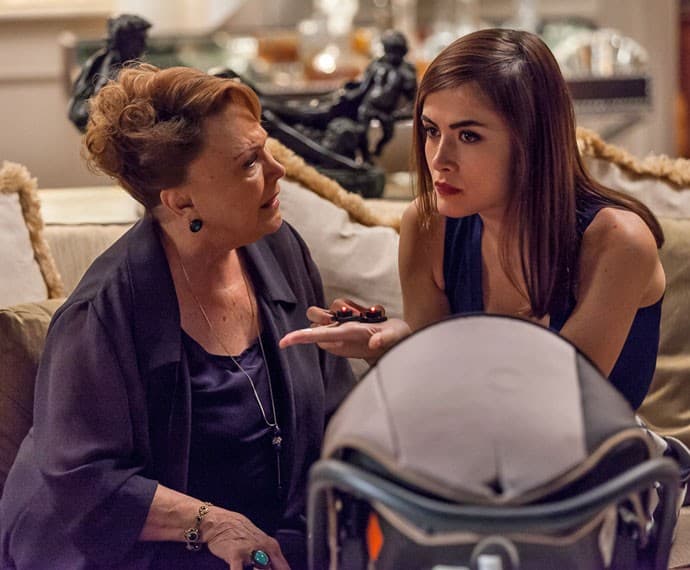 "I Love Paraisópolis": Izabelita encontra escutas em casa e deixa Margot preocupada; confira o resumo do capítulo desta quinta-feira (16)