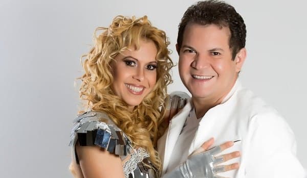 Cachês de Joelma e Chimbinha para 2016 vazam; guitarrista supera ex-mulher