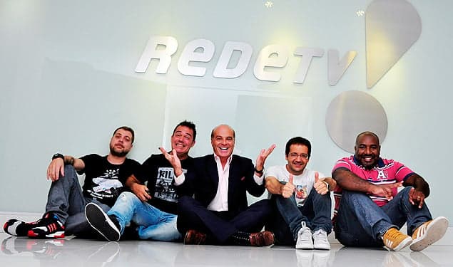 Encrenca vence importante prêmio como "Melhor Programa de 2017" e integrantes falam do sucesso