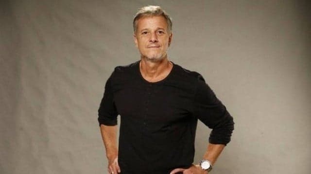 Marcello Novaes é flagrado com Paulinho Vilhena nu e novo romance do ator acaba sendo divulgado