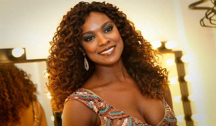 Cris Vianna dispara sobre racismo: "Mulher preta não fica rica rápido''