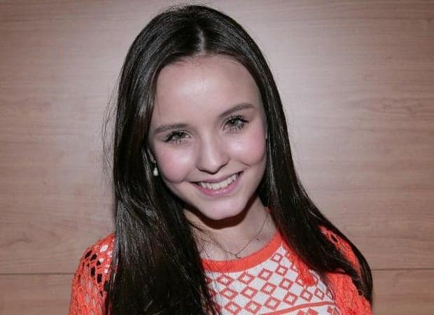 Aos 15 anos, Larissa Manoela fala sobre namorado em rede social