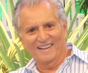 Completando 80 anos, Carlos Alberto de Nóbrega será homenageado na "Praça"