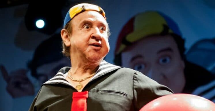 Carlos Villagrán, o Quico de Chaves, será vilão em filme de Danilo Gentili