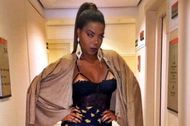 Ludmilla muda o visual e internautas ficam divididos; confira