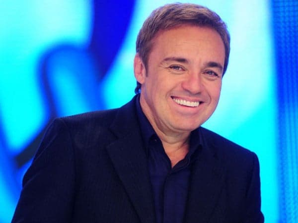 Record define data das últimas edições e especiais do programa do Gugu