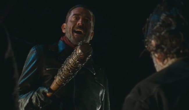 Após críticas, ator defende final da sexta temporada de "The Walking Dead"