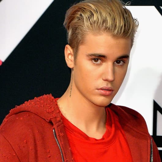 Cartão de Justin Bieber é recusado em lanchonete e fã paga a conta