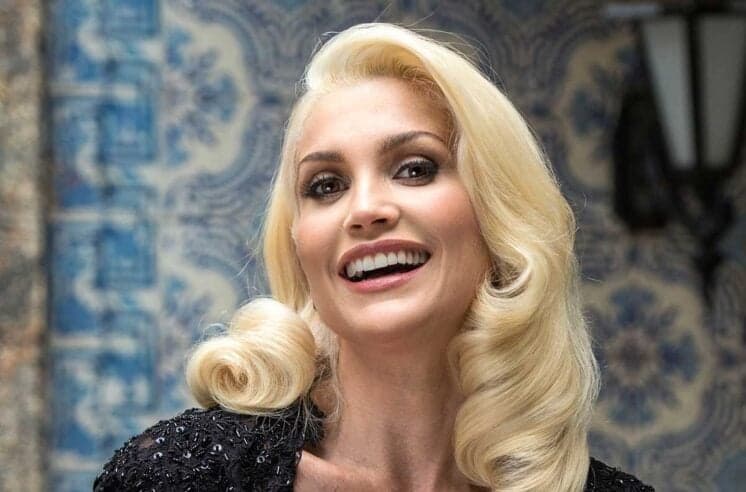 "Êta Mundo Bom": Sandra planeja internar Anastácia em hospício