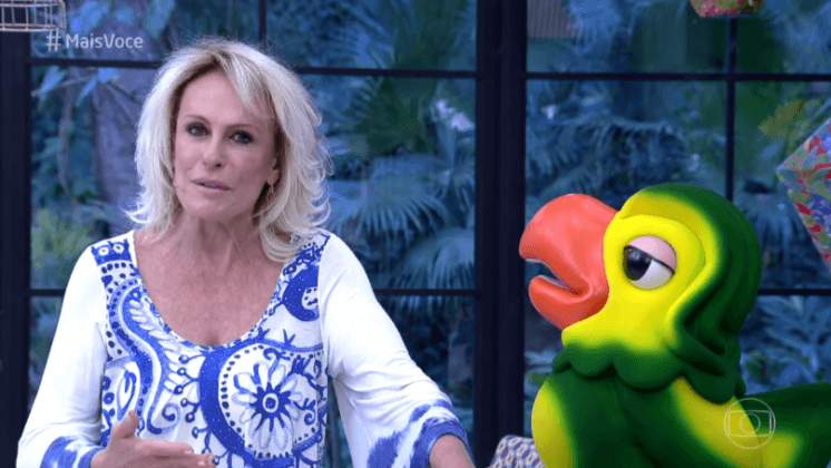 Ana Maria Braga divulga foto marcante de quando assinou contrato com a Globo