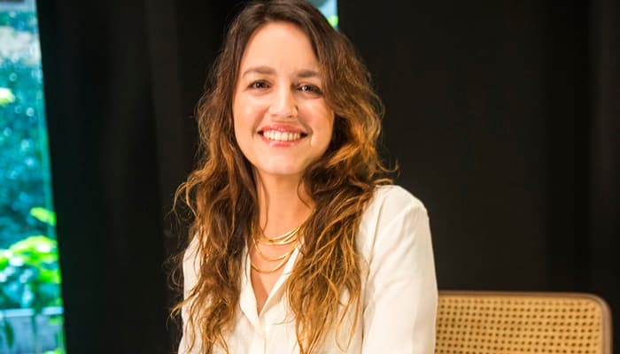 A autora Manuela Dias no 'Ofício em Cena', da GloboNews (Foto: Globo/João Miguel Júnior) A autora Manuela Dias no 'Ofício em Cena', da GloboNews (Foto: Globo/João Miguel Júnior)