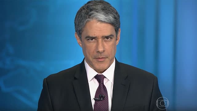 Filhos de Willian Bonner aparecem pouco confortáveis em jantar com o pai; veja fotos