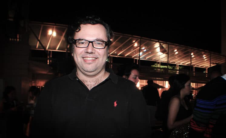 Globo não quer que João Emanuel Carneiro fique muito tempo sem trabalhar
