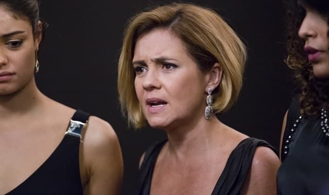 Autor traumatizado por fracasso de "Babilônia" ganha nova chance na Globo