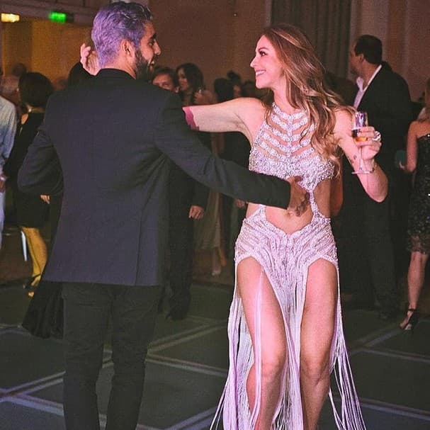 Pedro Scooby manda flores para Luana Piovani após dançar juntinho: "Já disse que te amo"