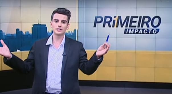 Silvio Santos coloca "Homem do Saco" para apresentar jornal e causa revolta no SBT