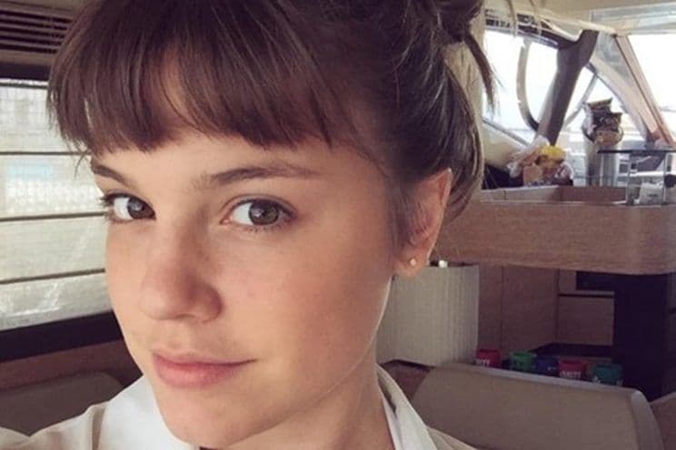 Destaque na TV, Alice Wegmann revela: "Vou de ônibus para a faculdade"