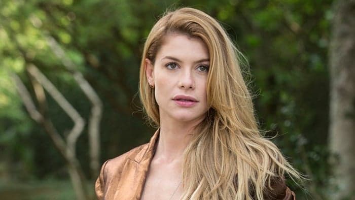 "Rock Story": Diana consegue prova contra Lázaro e salva Gui