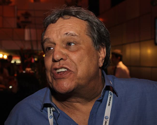 Na Globo, diretor de "Rock Story" faz bullying e comentários machistas com elenco