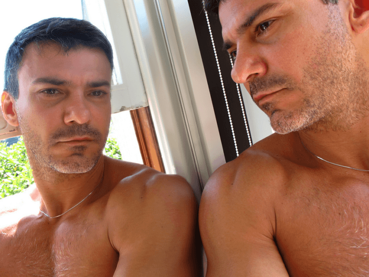 Mãe de Leonardo Vieira tentou "curá-lo" ao descobrir homossexualidade