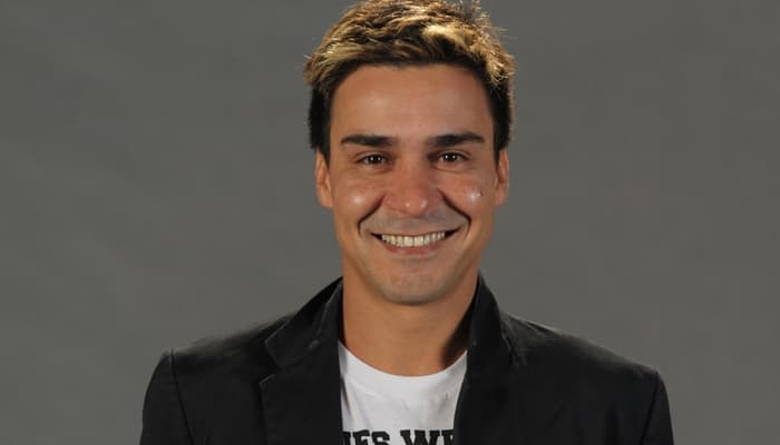 André Gonçalves, após barraco com Leo Dias, se desculpa com jornalista com vídeo na web