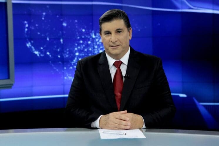 Carlos Nascimento agradece SBT por ajuda em "horas difíceis" após atitude inesperada de Silvio Santos