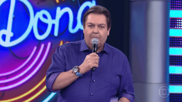 Faustão faz piada de duplo sentido ao vivo durante o Dança dos Famosos