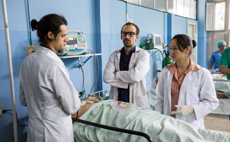 Globo prepara seriado sobre rotina de médicos em hospitais públicos