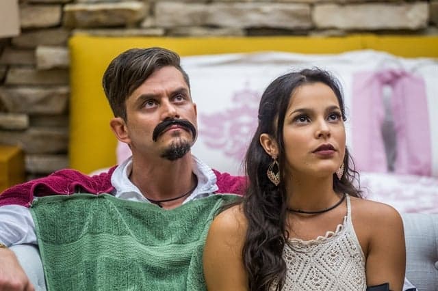 "BBB17": Fãs querem volta de Marcos e Emilly e lançam campanha #VoltaMally
