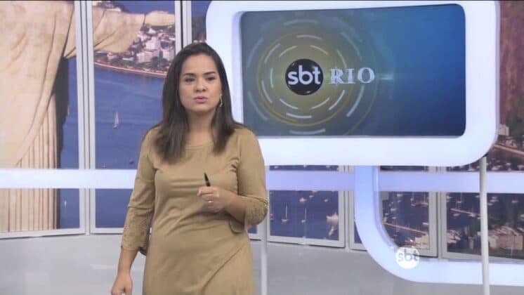 Jornalista do SBT comenta morte de sequestrador de ônibus e 'mita' ao dar resposta a telespectador