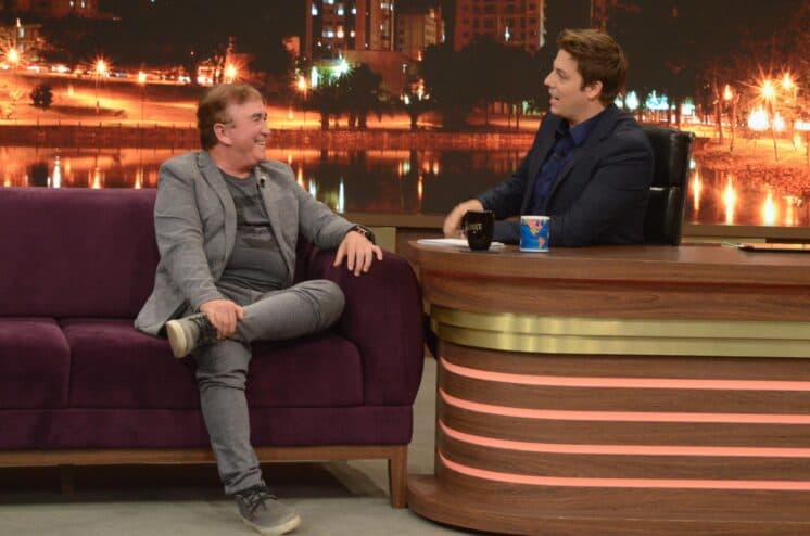 Em entrevista para Porchat, Amado Batista pede volta da ditadura e Bolsonaro como Presidente