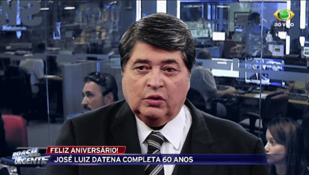 Todos os cinco filhos e esposa de Datena aparecem no "Brasil Urgente" e emocionam o apresentador