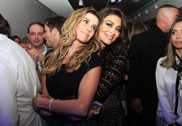 Amigas de longa data, Juliana Paes faz declaração para Deborah Secco nas redes sociais