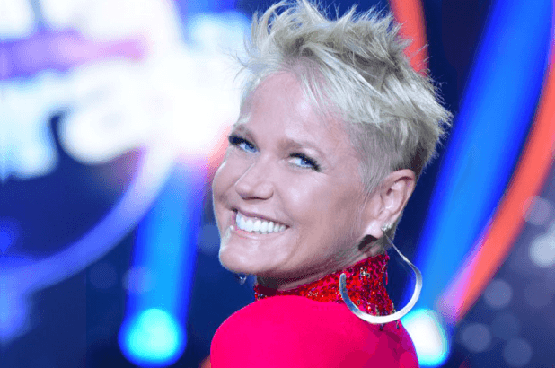 Xuxa defende Latino após sumiço de macaco e alfineta Tiririca