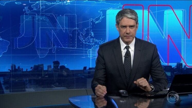 William Bonner surpreende e toma atitude na internet