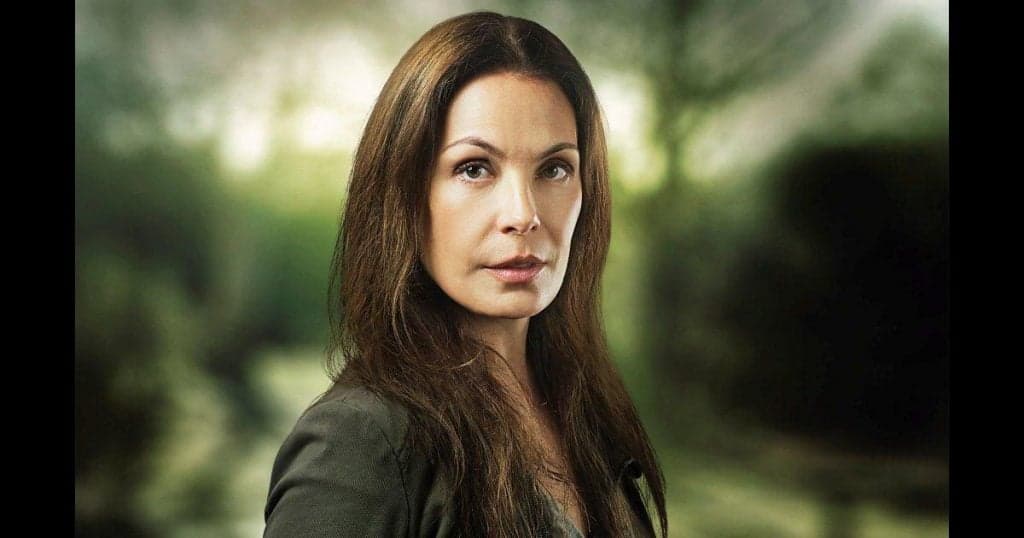 Carolina Ferraz se declara para babá da filha na web