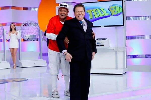 Braço direito de Silvio Santos, Liminha discute com público e dispara: "Isso o SBT não mostra"