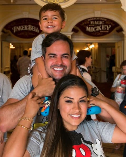 Simone e família (Foto: Reprodução)
