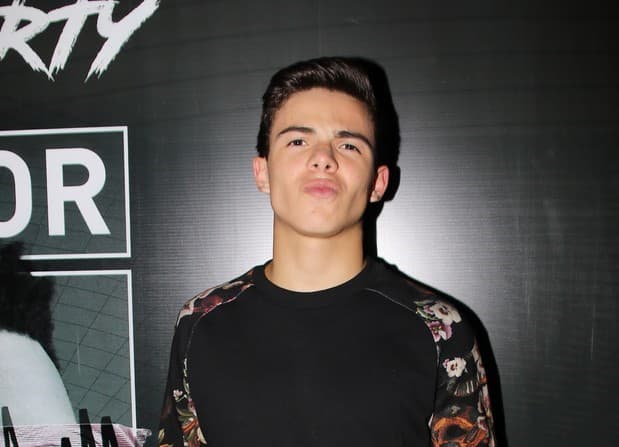 Thomaz Costa se envolve em nova polêmica e é detonado nas redes sociais: ‘Novo Biel’