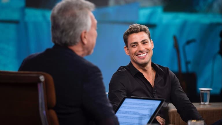 Bial recebeu Cauã Reymond para um papo sobre parternidade Bial recebeu Cauã Reymond para um papo sobre parternidade