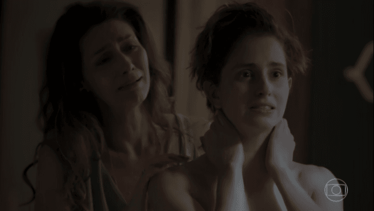 Carol Duarte é elogiada pela namorada após cena de Ivana em "A Força do Querer"