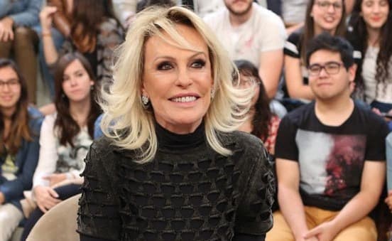 Ana Maria Braga mostra como era o Louro José original, que surgiu em 1997 na Record